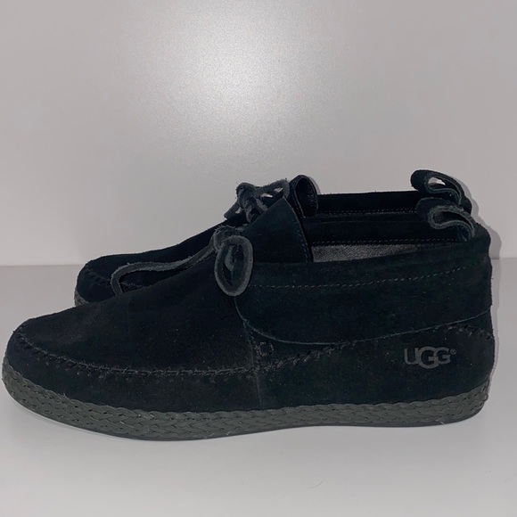 UGG Woodlyn Moccasin Style Booties - Picture 4 of 17